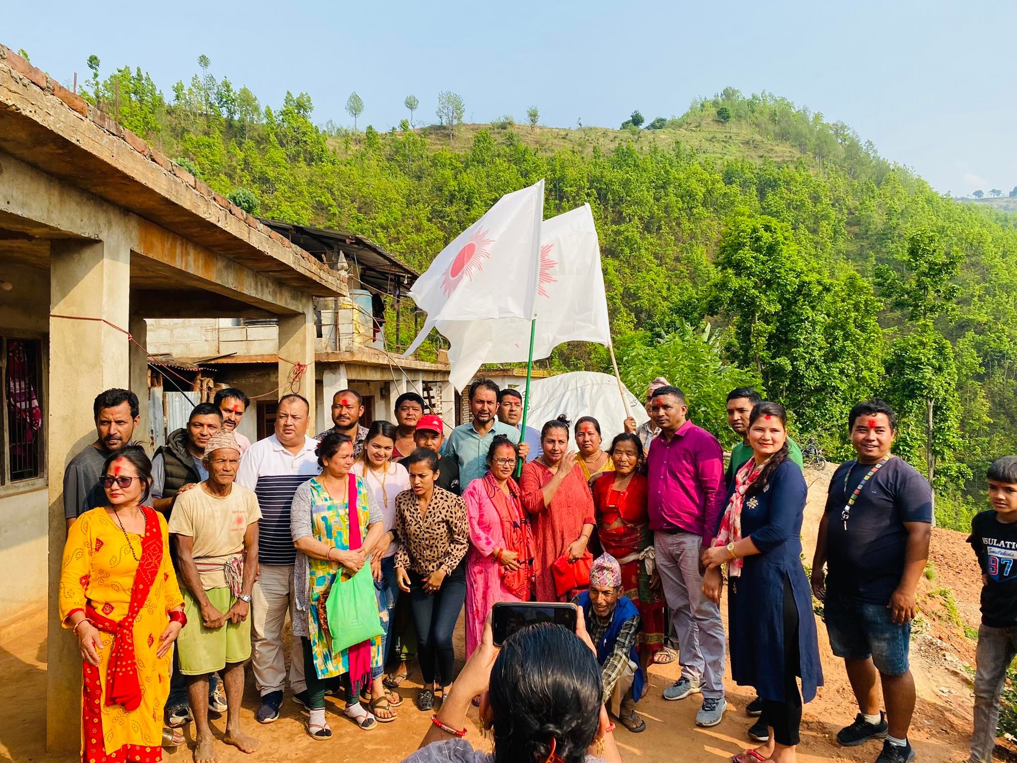 एमालेको घरदैलो कार्यक्रम : जनताको अपेक्षा, विकास र समृद्धी चाहियो