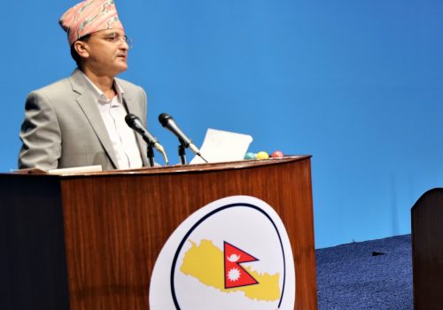 सरकारको प्राथमिकतामा पेट्रोलियम पदार्थकाे मूल्यवृद्धि नियन्त्रण परेन : योगेश भट्टराई