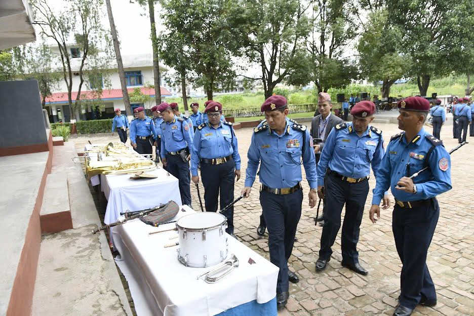 प्रहरी महानिरीक्षक सिंहबाट राष्ट्रिय प्रहरी प्रशिक्षण प्रतिष्ठानको निरीक्षण