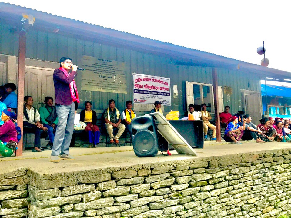 बैदेशिक रोजगारलाई सुरक्षित बनाउन लापाको ठुलो गाउँमा समुदाय अभिमुखीकरण कार्यक्रम सम्पन्न