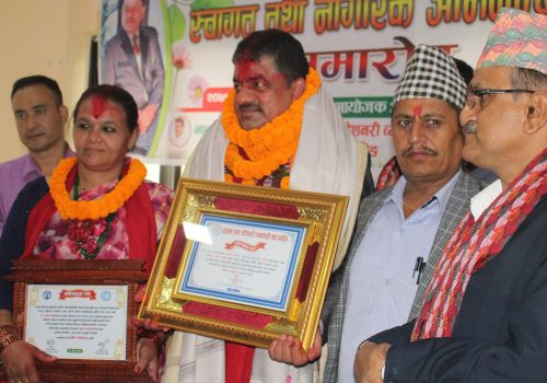 धादिङमा मदन पुरस्कार विजेता नवराज लंसाललाई सम्मान(फोटो फिचर)