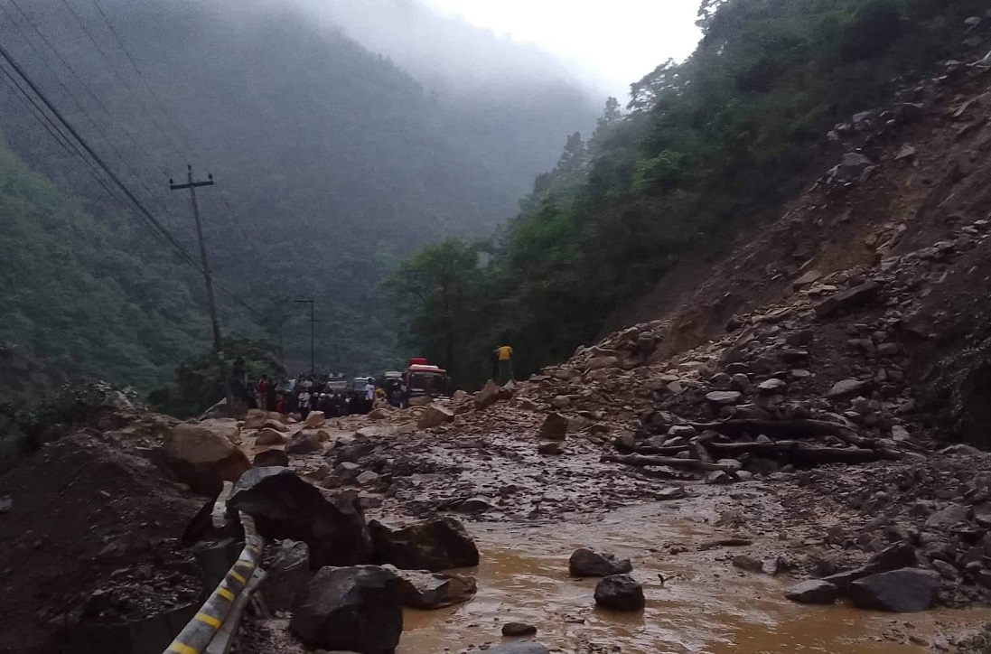 ६ दिनमा बाढी र पहिरोमा परी ४६ जनाको मृत्यु, २६ बेपत्ता