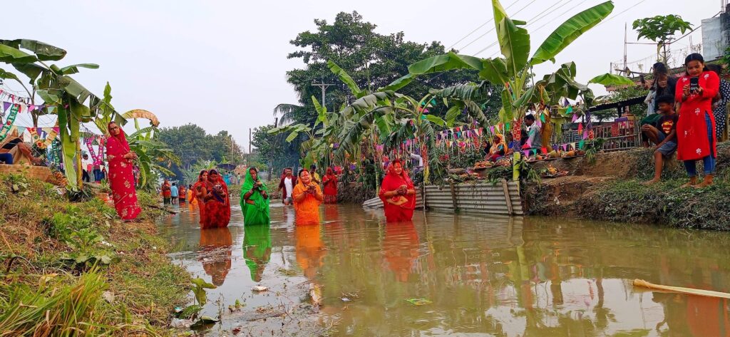 आज छठ व्रतः ‘सझिया घाट’ को तयारी