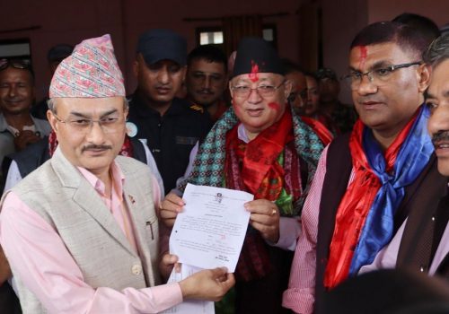 चितवनमा तीन सिटका लागि ५८ जनाको उम्मेदवारी