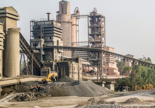 सिमेन्ट उत्पादन बन्द