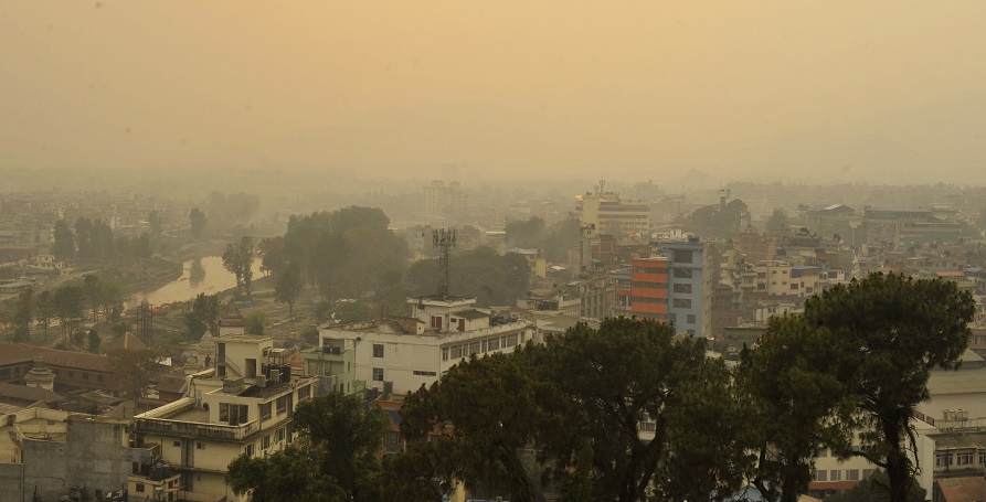 डढेलोले वायु प्रदूषण बढ्यो