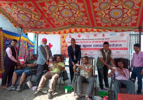 महालक्ष्मी विकास बैंकको स्थापना दिवसमा ८९ जनाले गरे रक्तदान
