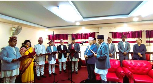 बागमती प्रदेशमा ६ मन्त्रीले लिए शपथ