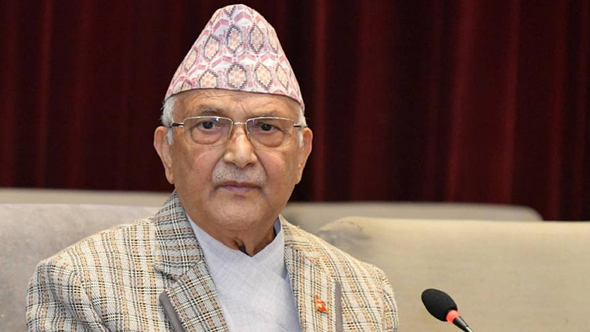 एमाले अध्यक्ष ओली कम्बोडिया प्रस्थान