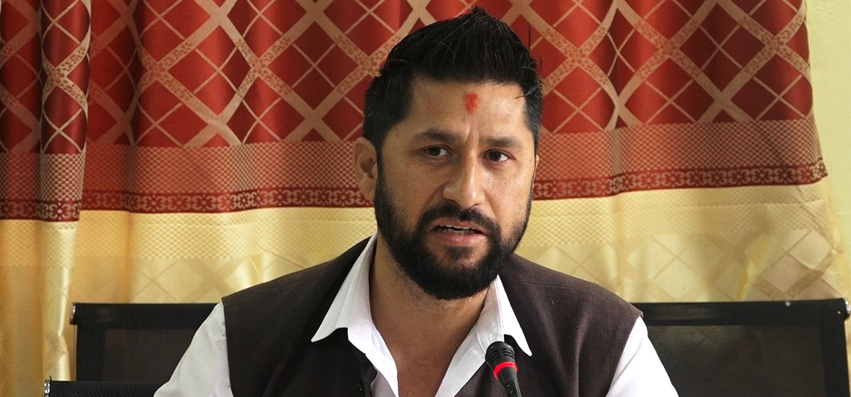 जनतासँग सम्बन्धित साना समस्यामा राहत दिलाउनुपर्छ : सभापति लामिछाने