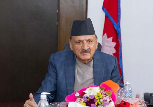 निर्माण व्यवसायीको वक्यौता दसैँअघि नै भुक्तानी हुन्छ : अर्थमन्त्री डा महत