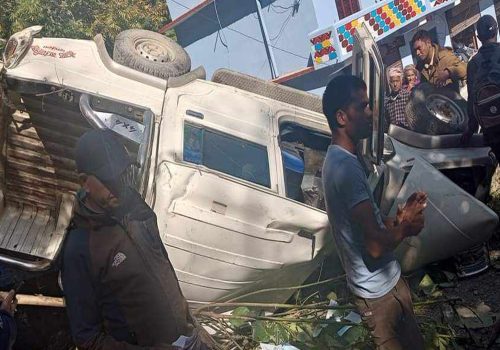 दार्चुलामा गाउँपालिका अध्यक्ष चढेको गाडी दुर्घटना