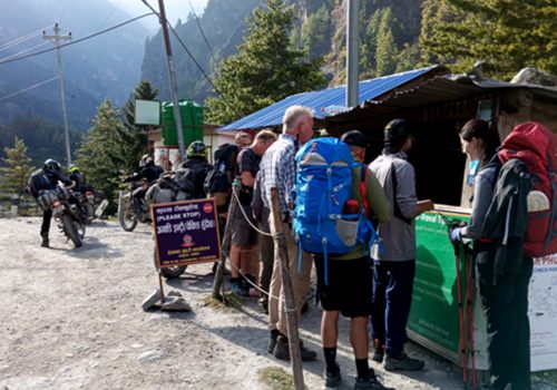 छ महिनामा नौ हजार सातसय बढी पर्यटक भित्रिए
