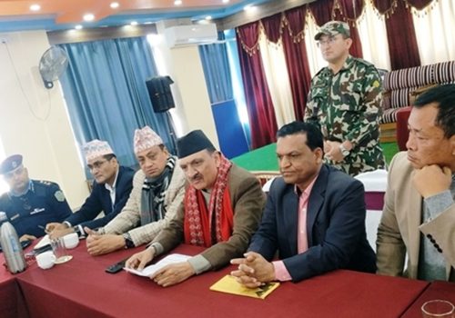 उद्योग व्यवसायीको समस्या समाधान हुन्छः अर्थमन्त्री डा महत