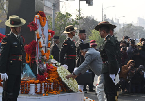 राष्ट्रपतिद्वारा राष्ट्रनिर्माताप्रति सम्मान