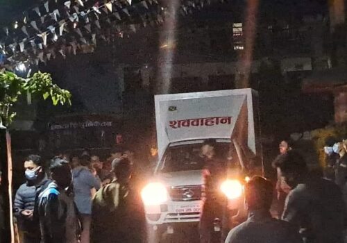 विद्यार्थी आत्महत्या प्रकरण: शव पोष्टमार्टमको लागी भरतपूरस्थित सरकारी अस्पताल लगियो