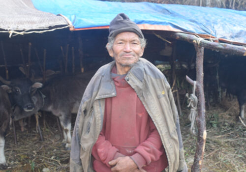 म्याग्दीका घुम्ती गोठ रित्तिँदै