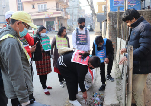 एकसय ९९ हप्तादेखि निरन्तर सरसफाइ