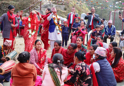 रत्यौली संरक्षणमा आमा समूहको सक्रियता