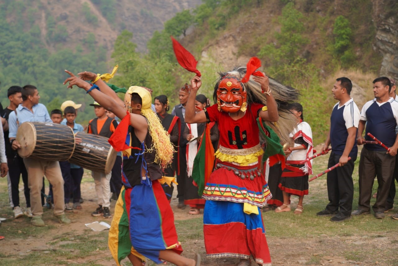 चौँरी घोडा नाच र घरबासमार्फत पर्यटन प्रवर्द्धनमा भैँसेगाउँ