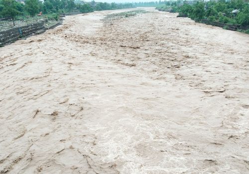 बागमती नदीले सतर्कता तह पार गर्‍यो