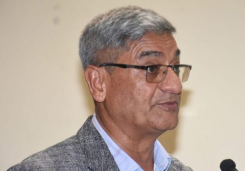 कालाबजारी, मूल्यवृद्धि र गणस्तरहीन वस्तु बिक्री वितरण नियन्त्रण गर्न निर्देशन : गृहमन्त्री लेखक