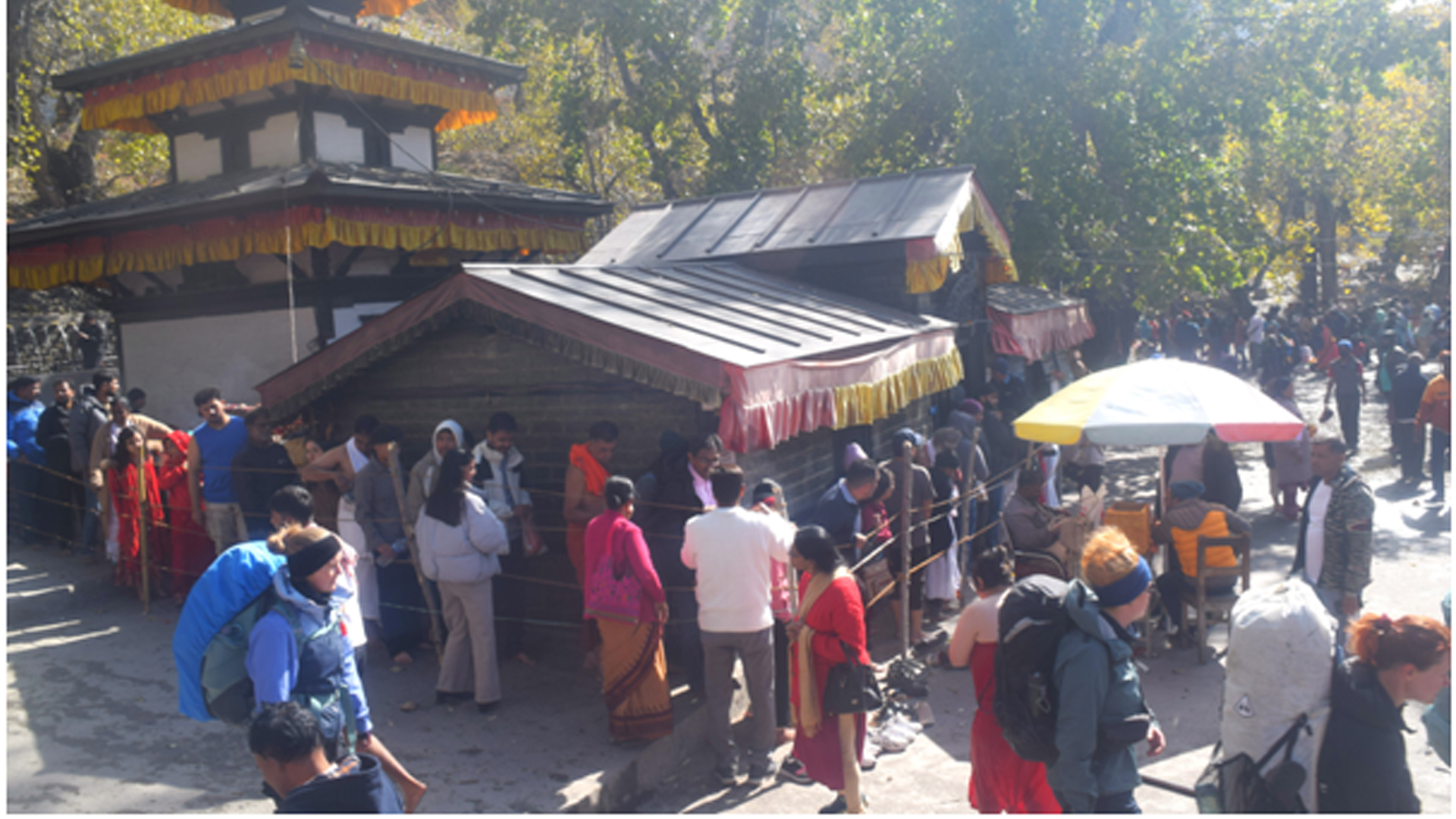 मुक्तिनाथमा दैनिक चार हजार पर्यटकको आगमन