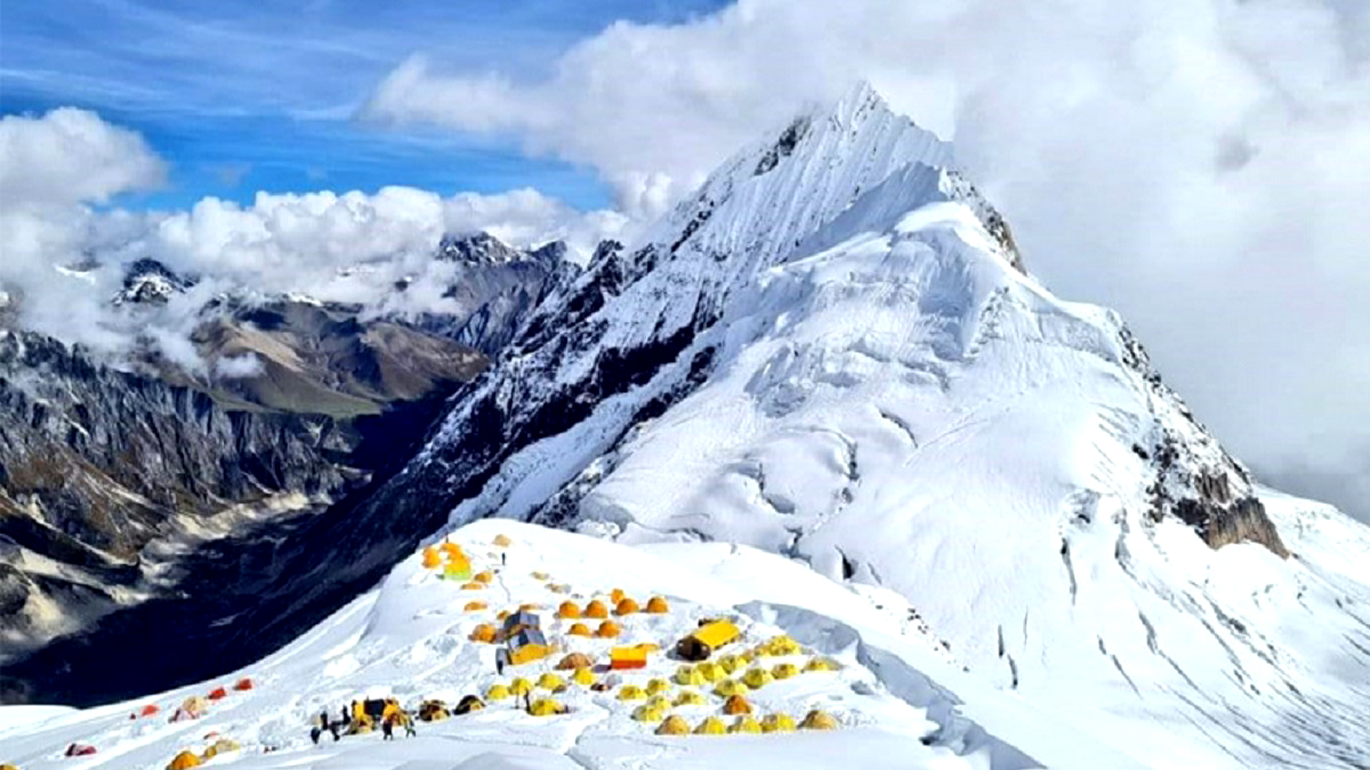 मनास्लु पदयात्रामा गएका पथप्रदर्शकको मृत्यु