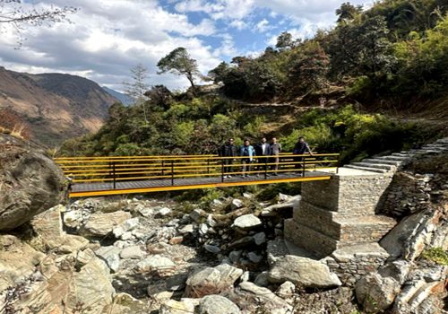 बाङखोलामा पुुल निर्माण भएपछि पदमार्गमा आउने पर्यटकलाई सहज