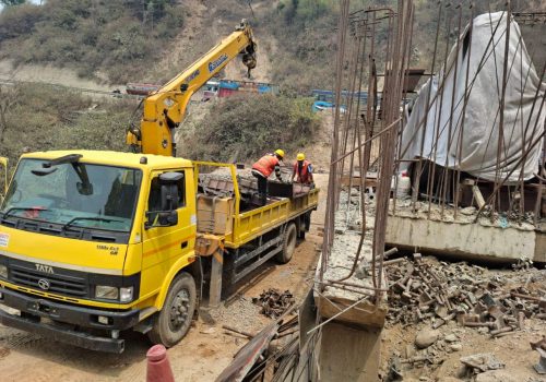 नागढुंगा–नौबिसे सडक स्तरोन्नतिको प्रगति ७० प्रतिशत