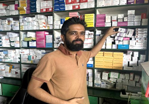 सरकारी जागिर छोडी नाम र दामसहित प्रेरणाको स्रोत बन्दै पौडेल