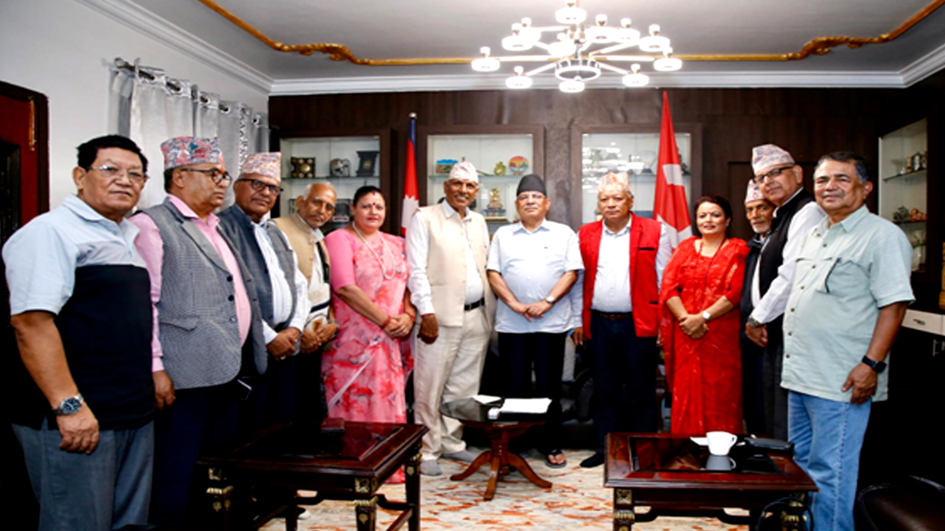 ज्येष्ठ नागरिकका माग पूरा गर्न सहयोग गर्ने अध्यक्ष दाहालको प्रतिबद्धता