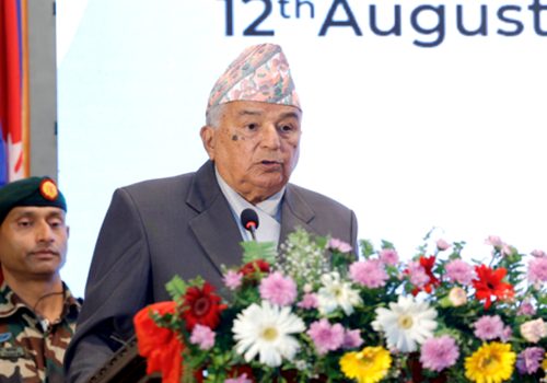 गणतन्त्रको जगमा उभिएर समृद्ध नेपाल बनाउने युगीन अभिभारा युवाहरूको काँधमा आइसकेको छः राष्ट्रपति पौडेल