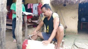 आधुनिक बाजाले बादी समुदायको  पुर्ख्यौली पेसा सङ्कटमा