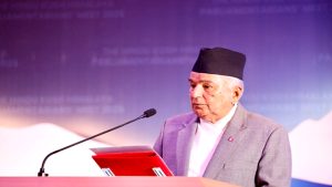 सबै पक्षले पेरिस सम्झौतामा गरेका प्रतिबद्धता पूरा गर्नुपर्छः राष्ट्रपति