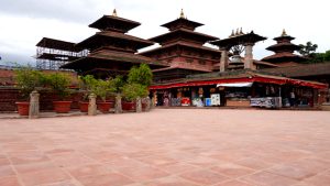 रैथाने इँटा बिछ्याएपछि पाटन दरबार क्षेत्र थप आकर्षक