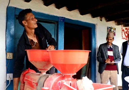 विद्युत् विस्तारपछि गाउँ–गाउँमा चल्छन् ‘विद्युतीय मिल’