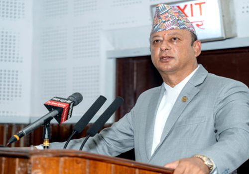 लघु तथा साना जलविद्युत् टिकाउन व्यवसायिक व्यवस्थापन र आर्थिक पारदर्शिता अनिवार्यः मन्त्री खड्का