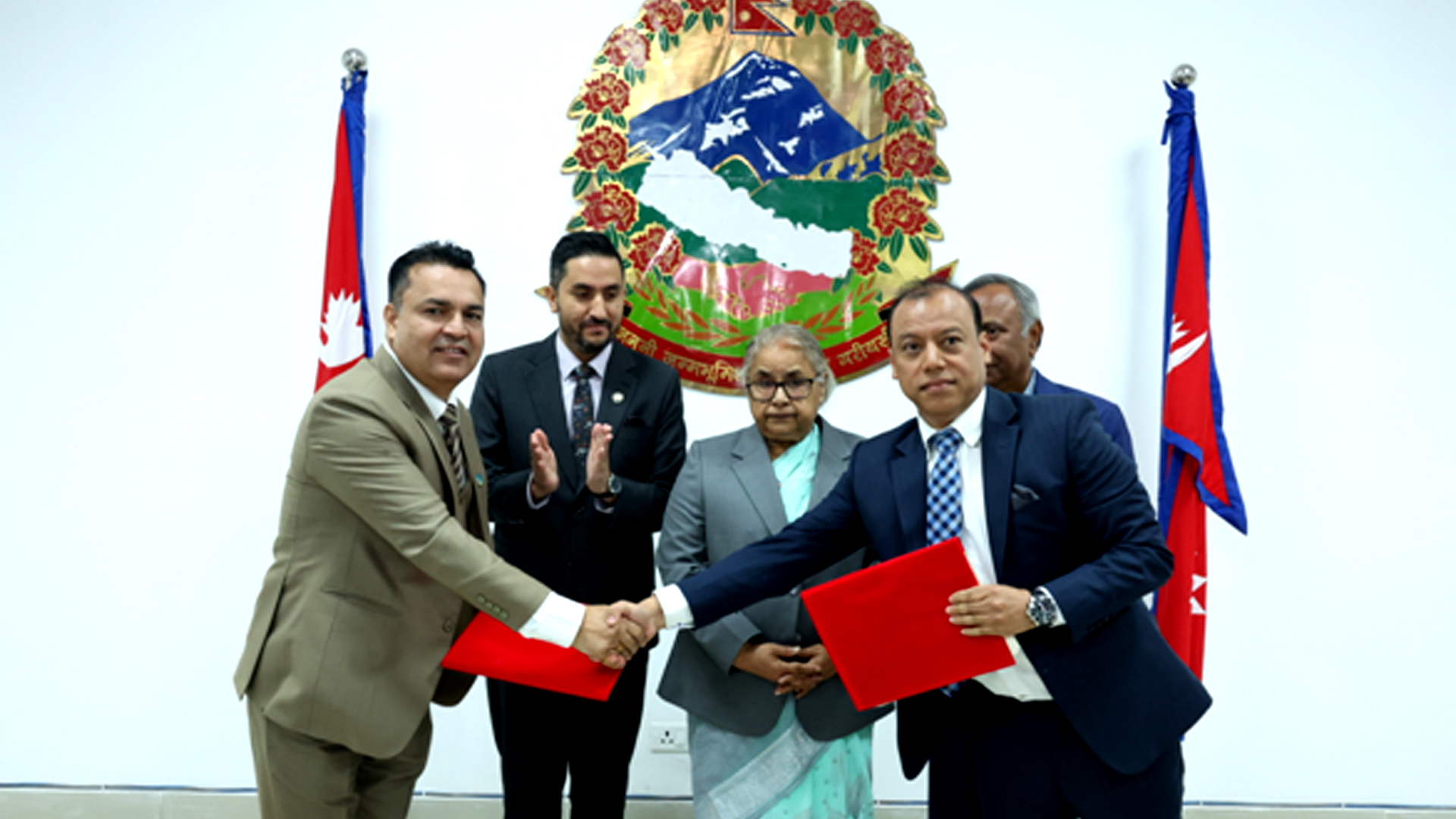 एनआरएनएबीचको ऐतिहासिक एकता दिगो कायम होस्: सञ्चारमन्त्री खरेल