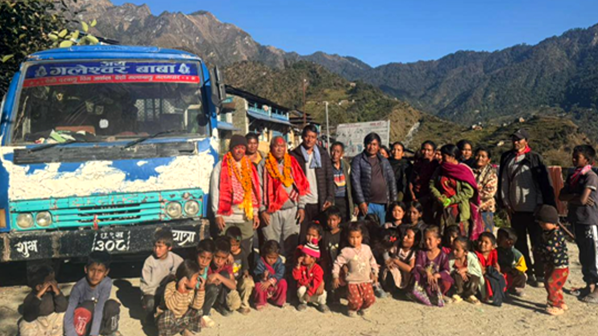 मल्कवाङमा पहिलोपटक बस पुग्यो