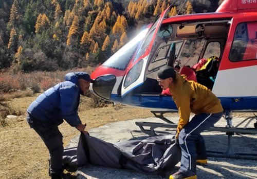 पाङबारी हिमाल चढ्न गएका दुई आरोहीको शव फेला