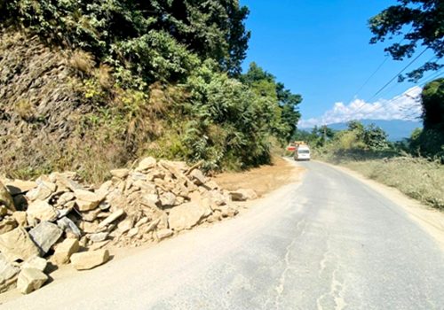 आजदेखि तुरतुरे–चाम्बास सडकखण्ड दैनिक छ घण्टा बन्द