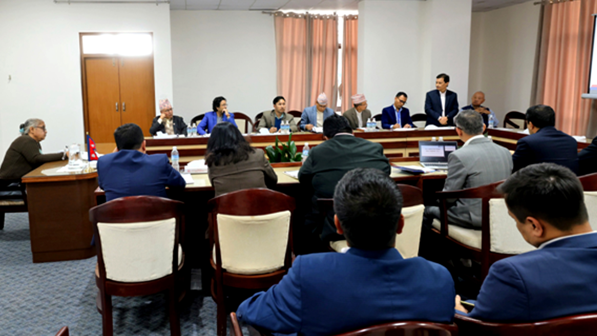 वायुसेवा निगमका बेथिति अन्त्यका लागि प्रधानमन्त्री कार्कीको निर्देशन