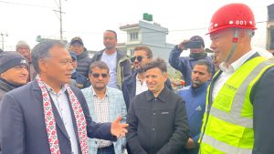 Untitled-2 copy मुग्लिन-पोखरा सडक शीघ्र सम्पन्न गर्न मन्त्री घिसिङको निर्देशन