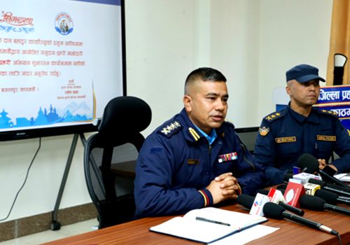 नागरिकसँगको सम्बन्ध सुधार्न ‘हाम्रो प्रहरी’ अभियान