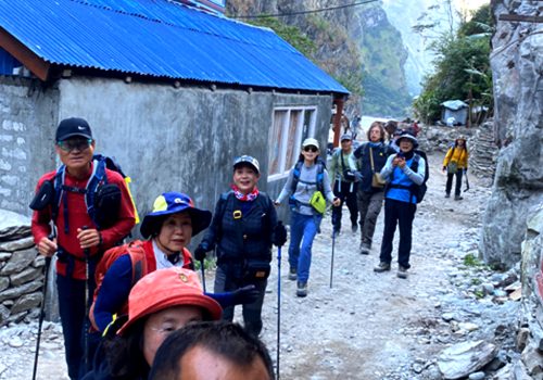 एक वर्षमा १५ हजार विदेशी पर्यटकले गरे मनास्लु भ्रमण