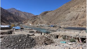 अत्यधिक चिसो बढेपछि यारी भन्सार कार्यालय तीनमहिनाका लागि बन्द