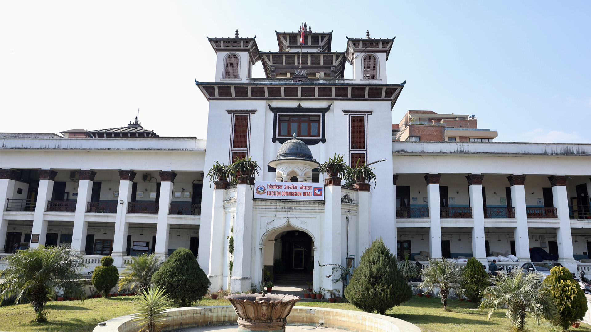 निर्वाचन : ६२ दिन बाँकी, सामग्री ढुवानीका लागि आवेदन दिन आयोगको आग्रह